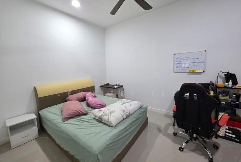 Rumah Teres 3-Tingkat untuk Dijual di Segambut (Kuala Lumpur) - Jennifer Tee - Bedroom - PropertyGuru.com.my