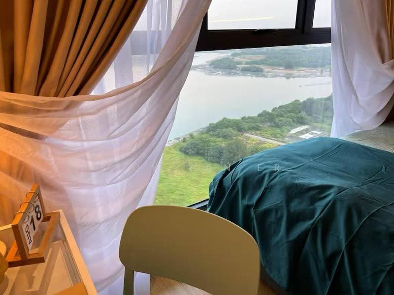 Kondominium untuk Dijual di Royal Strand @ Country Garden Danga Bay - Siow Yan Er - Bedroom - PropertyGuru.com.my