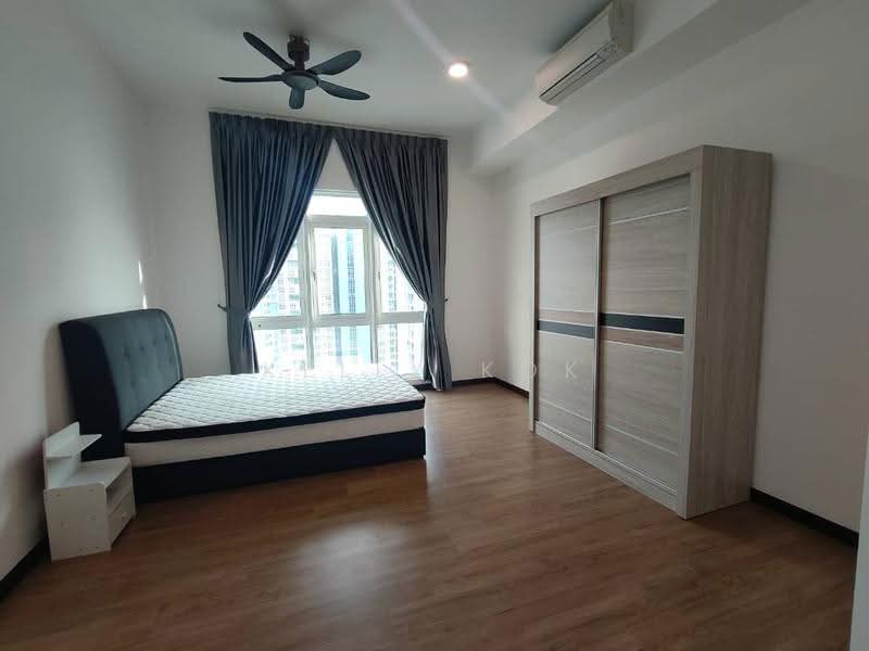 Kediaman Servis untuk Disewa di Eco Sky - Kelly Kok - Bedroom - PropertyGuru.com.my