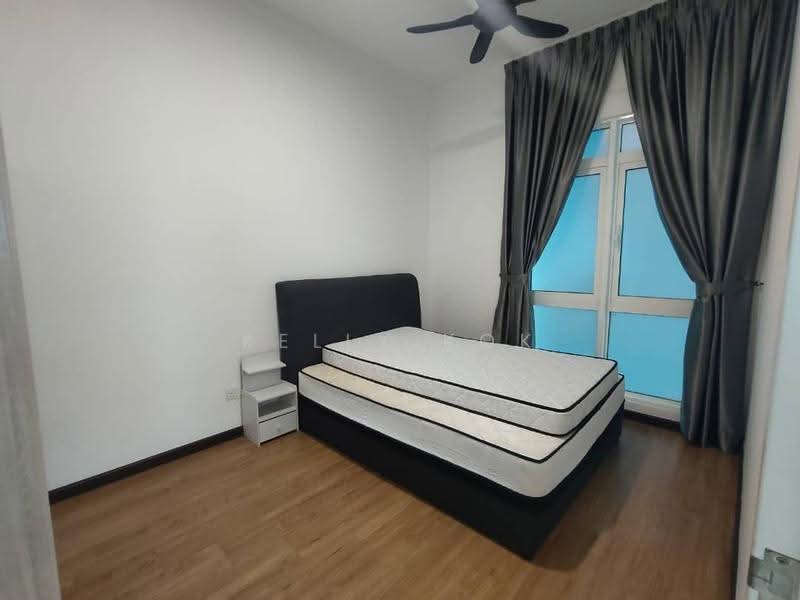 Kediaman Servis untuk Disewa di Eco Sky - Kelly Kok - Bedroom - PropertyGuru.com.my