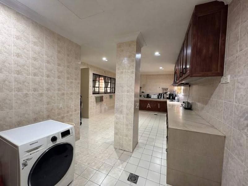 Rumah Teres 2-Tingkat untuk Dijual di Bukit Jelutong (Shah Alam) - Afiqah zaidi - Kitchen - PropertyGuru.com.my