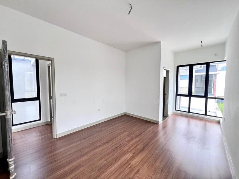 Rumah Teres untuk Dijual di Elmina (Shah Alam) - Nur Alia Omar - Living Room - PropertyGuru.com.my