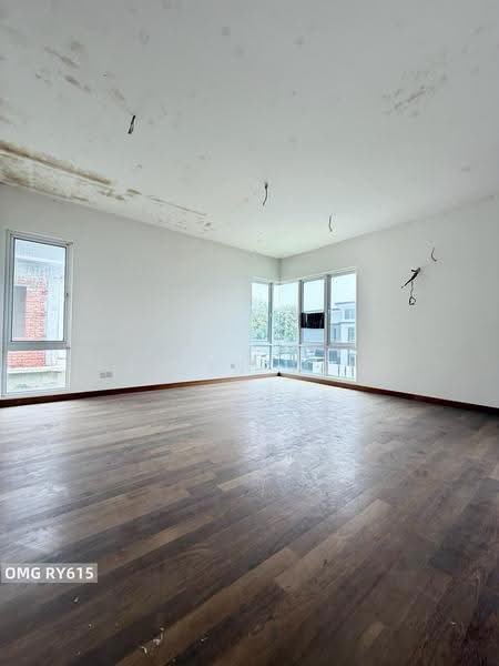 Bungalow House for Sale in Bandar Parklands (Klang) - Rylin Tan - Living Room - PropertyGuru.com.my