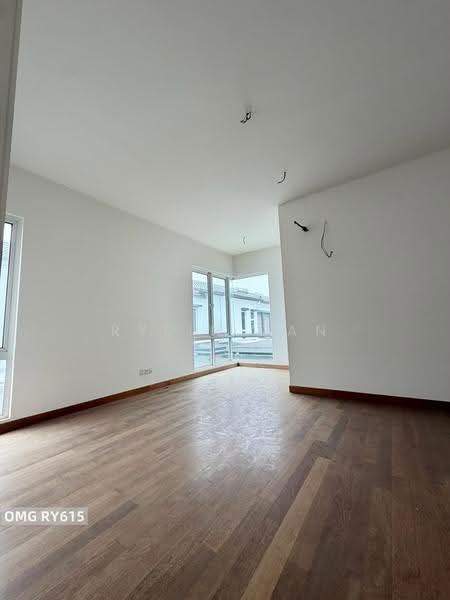 Bungalow House for Sale in Bandar Parklands (Klang) - Rylin Tan - Living Room - PropertyGuru.com.my