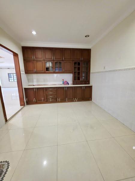 Rumah Berkembar untuk Dijual di Bandar Bukit Tinggi (Klang) - Matthew Lim - Kitchen - PropertyGuru.com.my