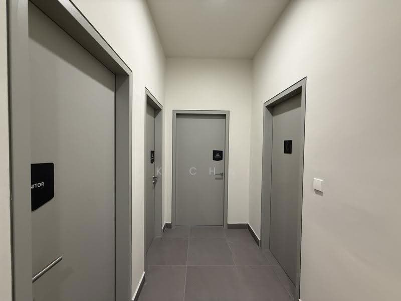 Pejabat untuk Disewa di KL Metropolis (Dutamas) - EK Chai - Corridor - PropertyGuru.com.my