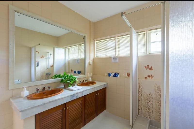 Bungalow House for Rent in Taman Hillview (Ulu Kelang) - Adam Foo - Bathroom - PropertyGuru.com.my