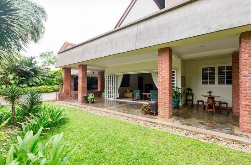 Bungalow House for Rent in Taman Hillview (Ulu Kelang) - Adam Foo - Living Room - PropertyGuru.com.my