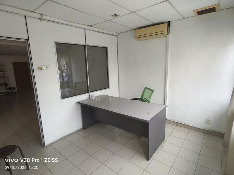 Terrace Factory for Rent in Sri Edaran Industrial Park (Batu) - John Tan - Interior - PropertyGuru.com.my