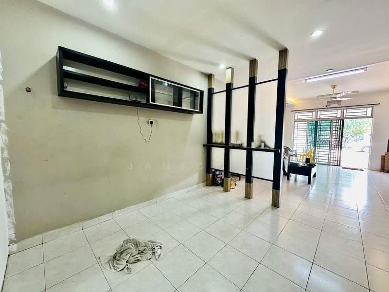 Rumah Teres 2-Tingkat untuk Dijual di Bukit Indah (Iskandar Puteri (Nusajaya)) - Janice . - Living Room - PropertyGuru.com.my