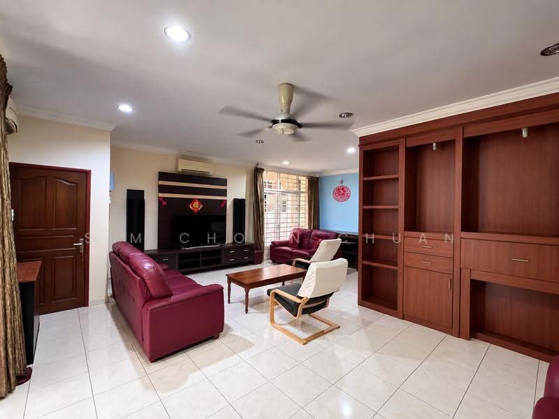 Semi-Detached House for Sale in Taman Desa Seraya (Pengkalan Kundor) - Sim Choon Chuan - Living Room - PropertyGuru.com.my