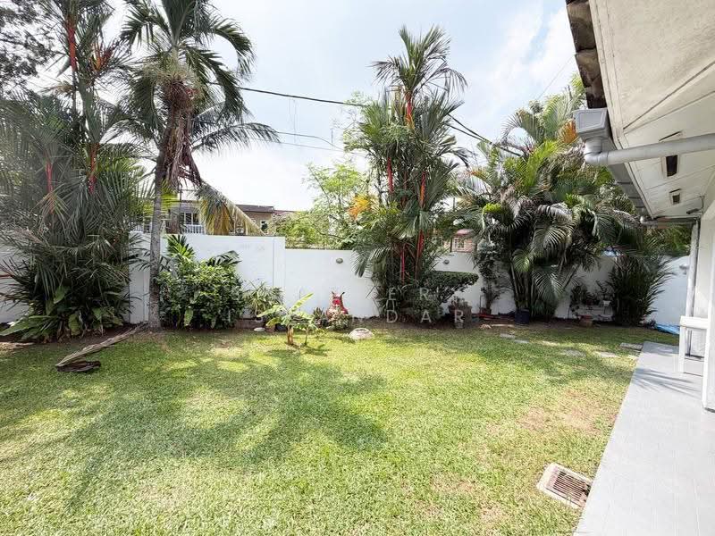 Bungalow House for Sale in Ampang Jaya (Ampang) - Shaziery Iskandar - Garden - PropertyGuru.com.my