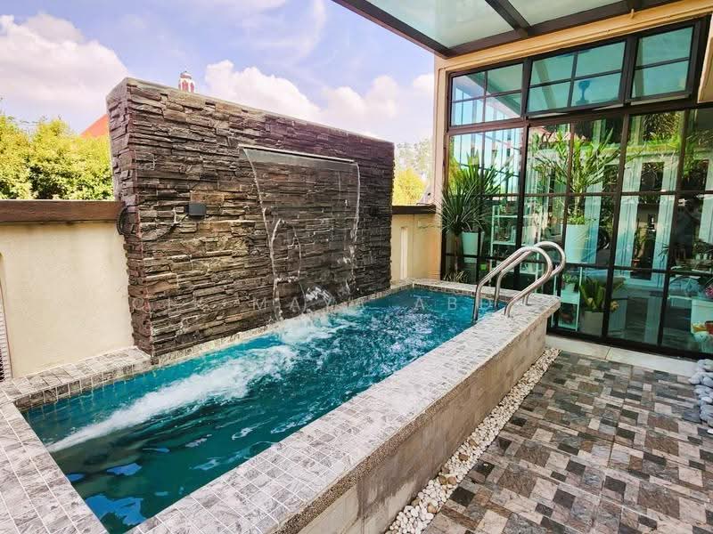 Rumah Berkembar untuk Dijual di Ampang Saujana (Ampang) - Cik Maya Abdul - Exterior - PropertyGuru.com.my