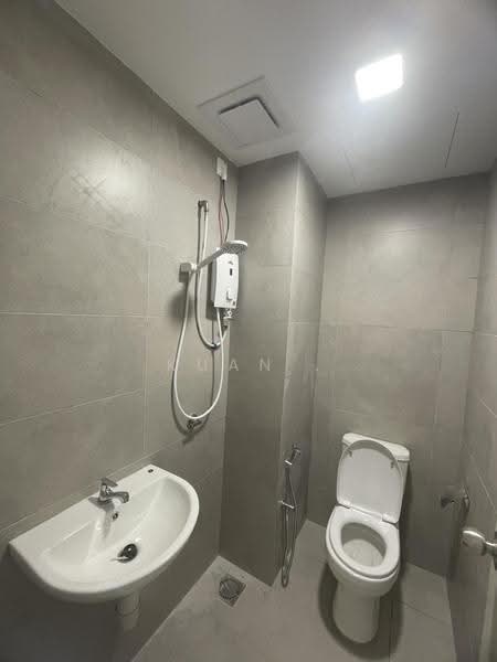 Kediaman Servis untuk Disewa di 168 Park Residensi Selayang - Kuan . - Bathroom - PropertyGuru.com.my