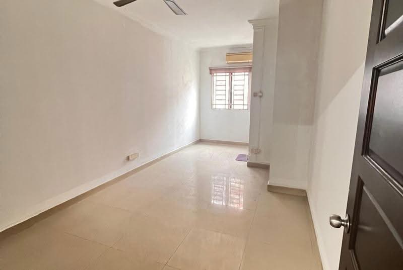 Rumah Teres 2-Tingkat untuk Dijual di Saujana Damansara (Damansara Damai) - Eva Yap - Interior - PropertyGuru.com.my
