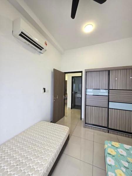Kediaman Servis untuk Disewa di Twin Tower Residence - Kim . - Bedroom - PropertyGuru.com.my