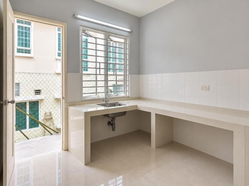 2-storey Terraced House for Rent in Ampang Saujana (Ampang) - Willy Cheok - Kitchen - PropertyGuru.com.my