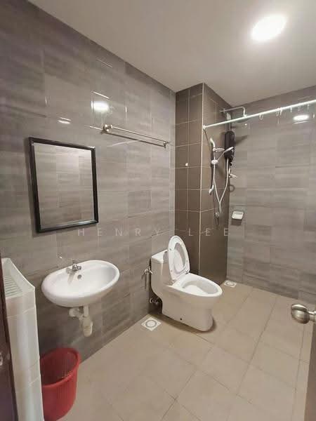 Service Residence for Rent at Symphony Tower (Menara Simfoni) - Henry Lee - Bathroom - PropertyGuru.com.my