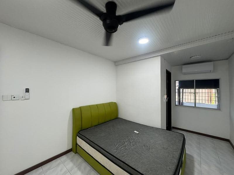 Rumah Teres 1-Tingkat untuk Dijual di other (Putatan) - Rachel Chew - Bedroom - PropertyGuru.com.my