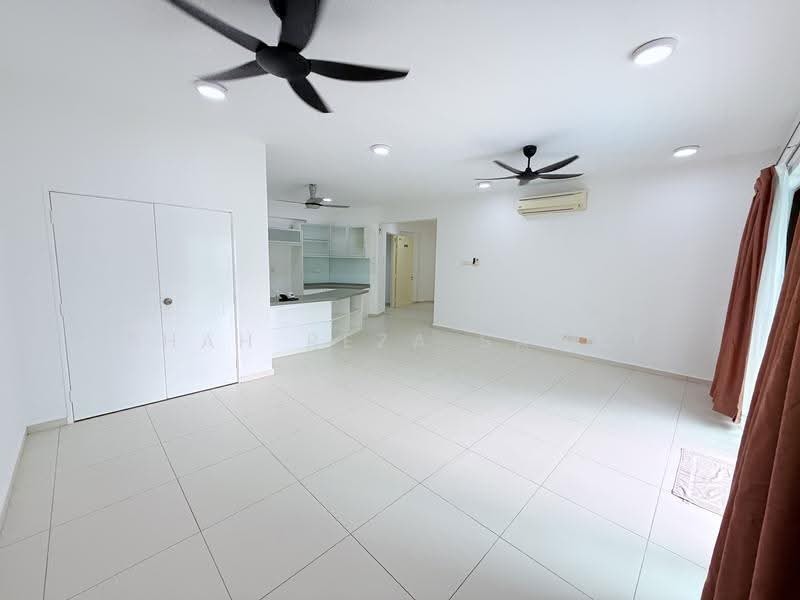 Kondominium untuk Dijual di Serin Residency - SHAH REZA SAMAT - Living Room - PropertyGuru.com.my