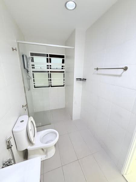 Kondominium untuk Dijual di Serin Residency - SHAH REZA SAMAT - Bathroom - PropertyGuru.com.my