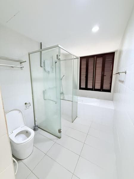 Kondominium untuk Dijual di Serin Residency - SHAH REZA SAMAT - Bathroom - PropertyGuru.com.my