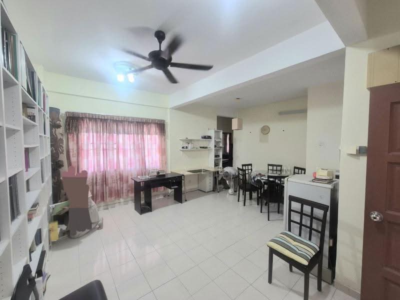 Apartment for Sale at Pangsapuri Damai Mewah B - Chin Yee Xin - Study - PropertyGuru.com.my