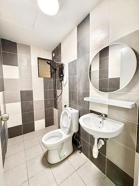 Service Residence for Sale at Residensi Mutiara Kajang 2 - Baxter Lim - Bathroom - PropertyGuru.com.my