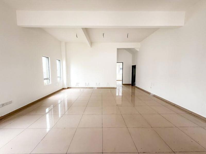 Rumah Berkembar untuk Dijual di Seksyen 30 (Shah Alam) - Mohammad Din Majid - Living Room - PropertyGuru.com.my