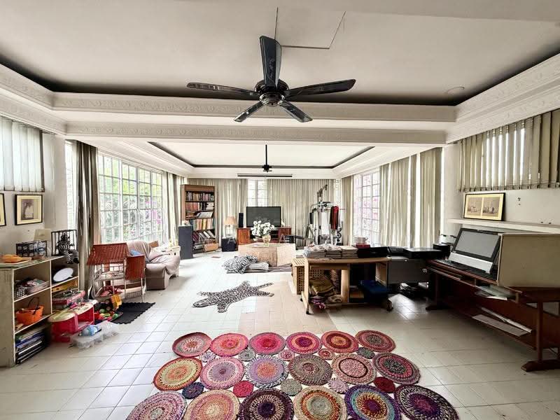 Rumah Banglo untuk Dijual di Taman Melawati (Ulu Kelang) - Cik Maya Abdul - Living Room - PropertyGuru.com.my