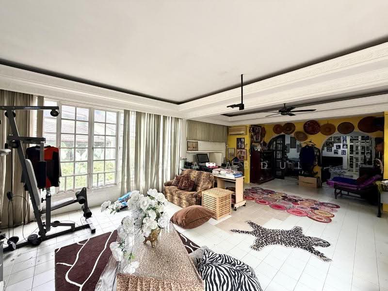Rumah Banglo untuk Dijual di Taman Melawati (Ulu Kelang) - Cik Maya Abdul - Living Room - PropertyGuru.com.my