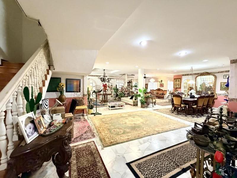 Rumah Banglo untuk Dijual di Taman Melawati (Ulu Kelang) - Cik Maya Abdul - Living Room - PropertyGuru.com.my