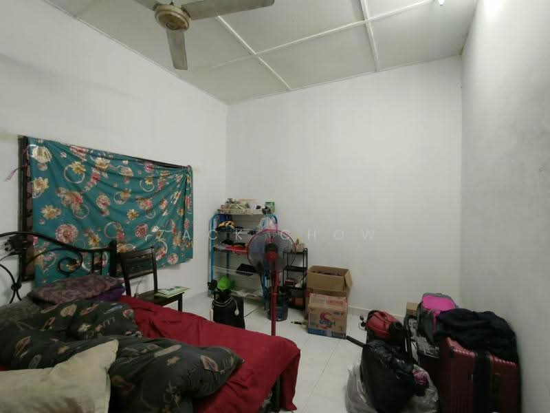 Rumah Teres 1-Tingkat untuk Dijual di Senai (Kulai) - Zack Chow - Bedroom - PropertyGuru.com.my
