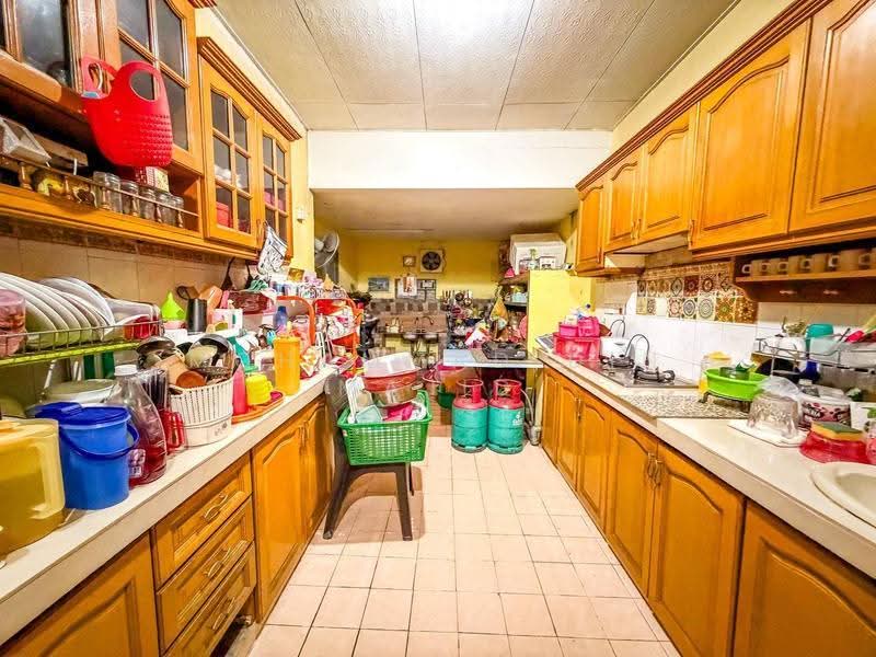 Semi-Detached House for Sale in Taman Sri Andalas (Klang) - Mohammad Din Majid - PropertyGuru.com.my