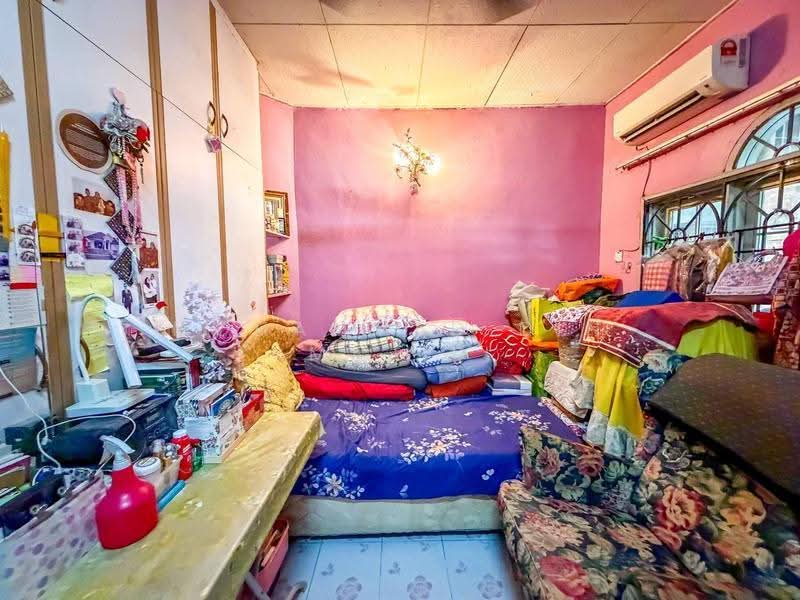 Semi-Detached House for Sale in Taman Sri Andalas (Klang) - Mohammad Din Majid - PropertyGuru.com.my