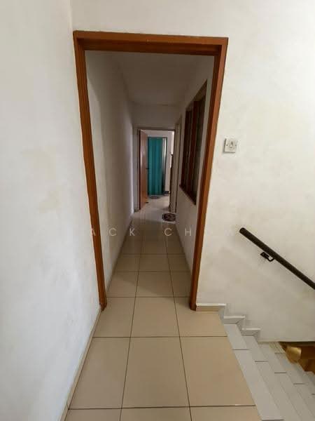 Rumah Teres 2-Tingkat untuk Dijual di Plentong (Plentong) - Zack Chow - Corridor - PropertyGuru.com.my