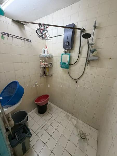 Rumah Teres 2-Tingkat untuk Dijual di Plentong (Plentong) - Zack Chow - Bathroom - PropertyGuru.com.my