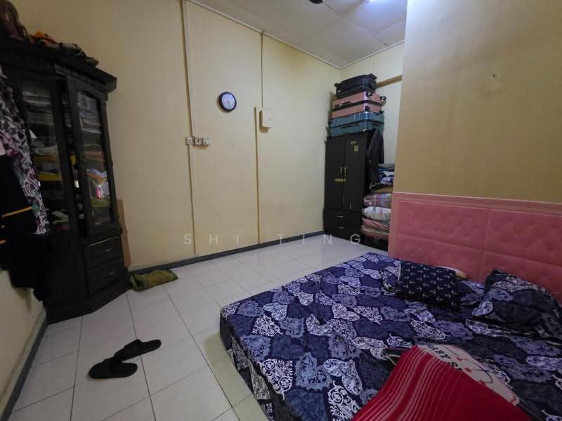 Shop for Sale in Taman Tampoi Indah (Tampoi) - Shi Ting - PropertyGuru.com.my