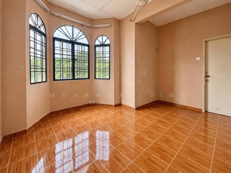 2-storey Terraced House for Sale in Puncak Alam (Selangor) - Mohammad Din Majid - PropertyGuru.com.my
