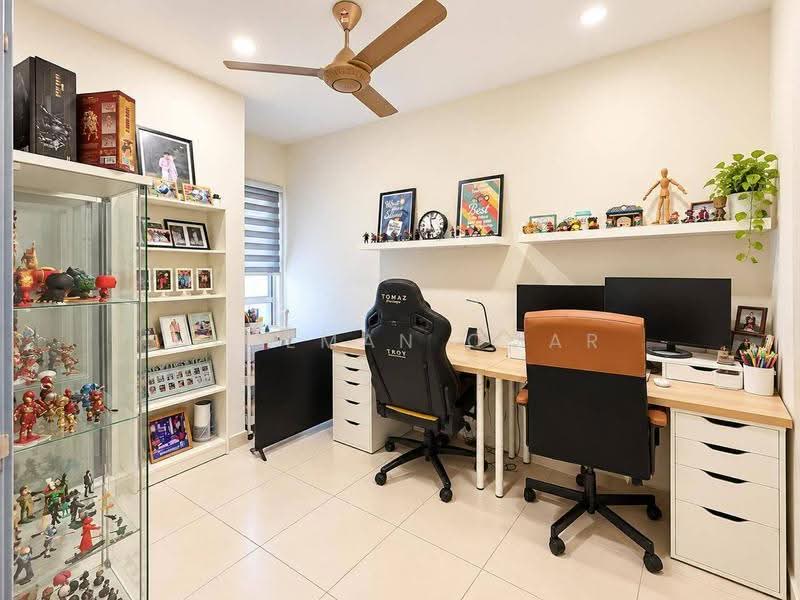 Rumah Teres 2-Tingkat untuk Dijual di Cybersouth (Dengkil) - Hazeman Omar - Study - PropertyGuru.com.my