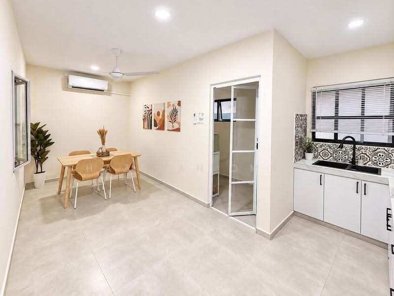 Rumah Teres 2-Tingkat untuk Dijual di Cybersouth (Dengkil) - Hazeman Omar - Dining Room - PropertyGuru.com.my