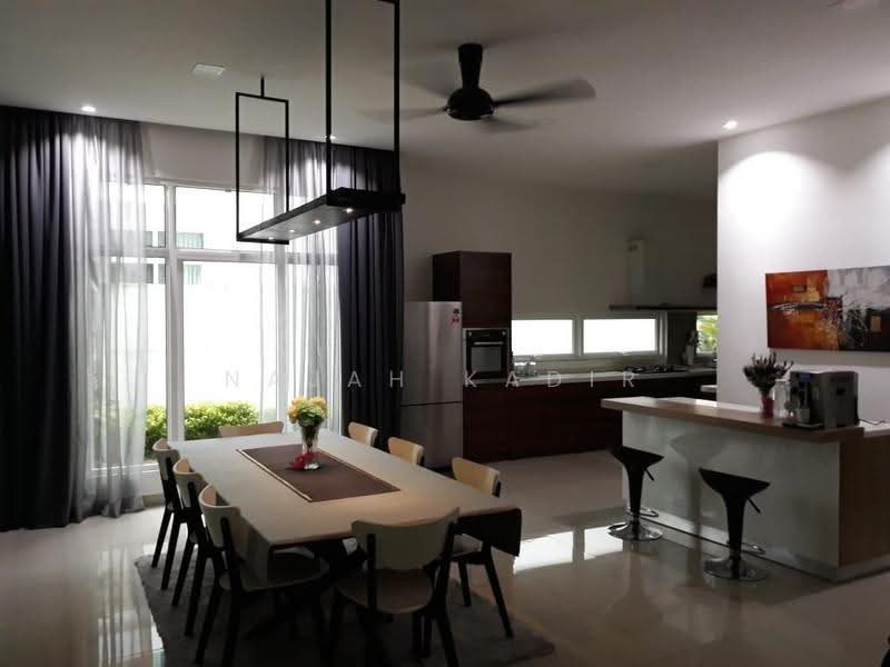Semi-Detached House for Rent in Cyberjaya (Selangor) - Najah Kadir - Dining Room - PropertyGuru.com.my