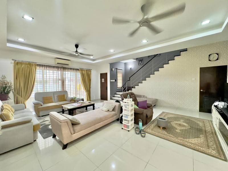 Rumah Berkembar untuk Dijual di Taman Saujana Emas (Kajang) - Fikri Yasmin - PropertyGuru.com.my