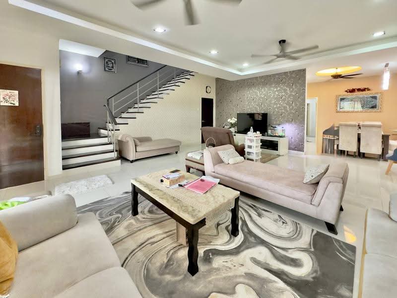 Rumah Berkembar untuk Dijual di Taman Saujana Emas (Kajang) - Fikri Yasmin - PropertyGuru.com.my