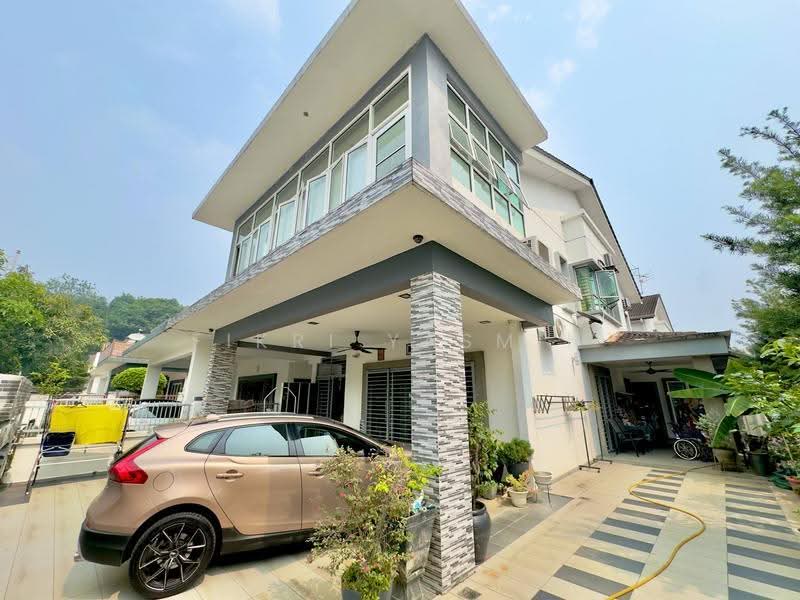 Rumah Berkembar untuk Dijual di Taman Saujana Emas (Kajang) - Fikri Yasmin - PropertyGuru.com.my