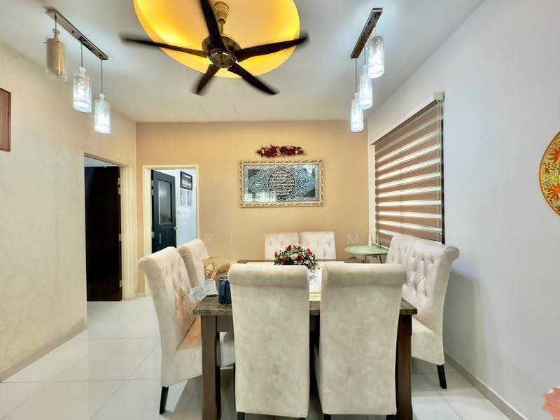 Rumah Berkembar untuk Dijual di Taman Saujana Emas (Kajang) - Fikri Yasmin - PropertyGuru.com.my