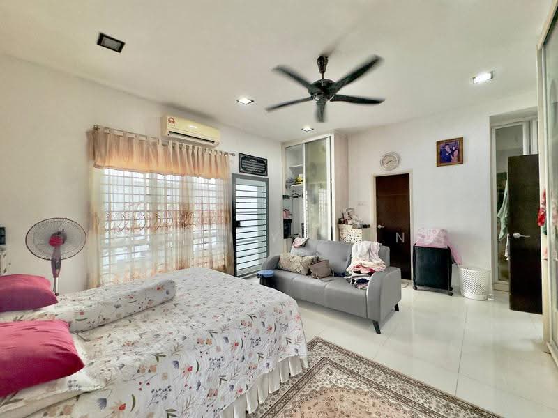 Rumah Berkembar untuk Dijual di Taman Saujana Emas (Kajang) - Fikri Yasmin - PropertyGuru.com.my