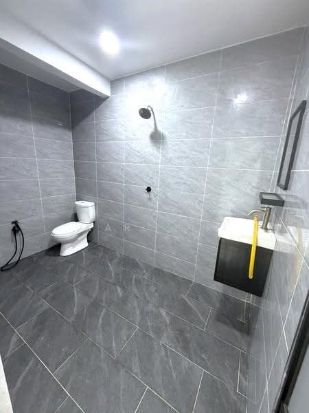 1-storey Terraced House for Sale in Taman Abad (Johor Bahru) - Karl Lim - Bathroom - PropertyGuru.com.my