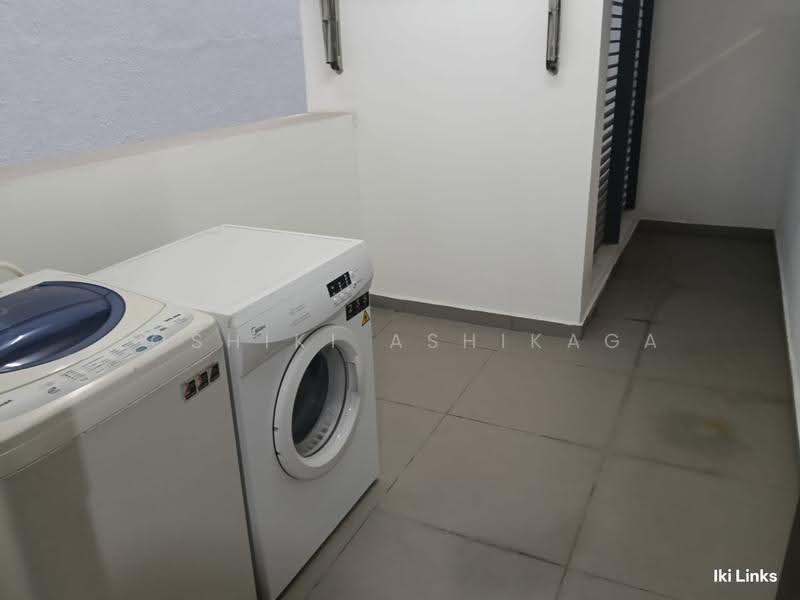 Condominium for Sale at Molek Pine 4 - Toshiki Ashikaga - PropertyGuru.com.my