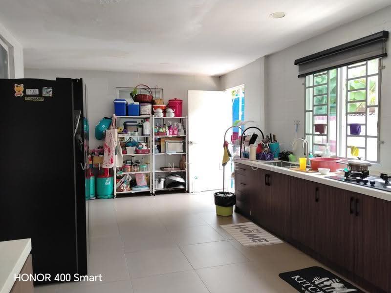 Rumah Banglo untuk Dijual di Likas (Kota Kinabalu) - Vincent Leong - Kitchen - PropertyGuru.com.my